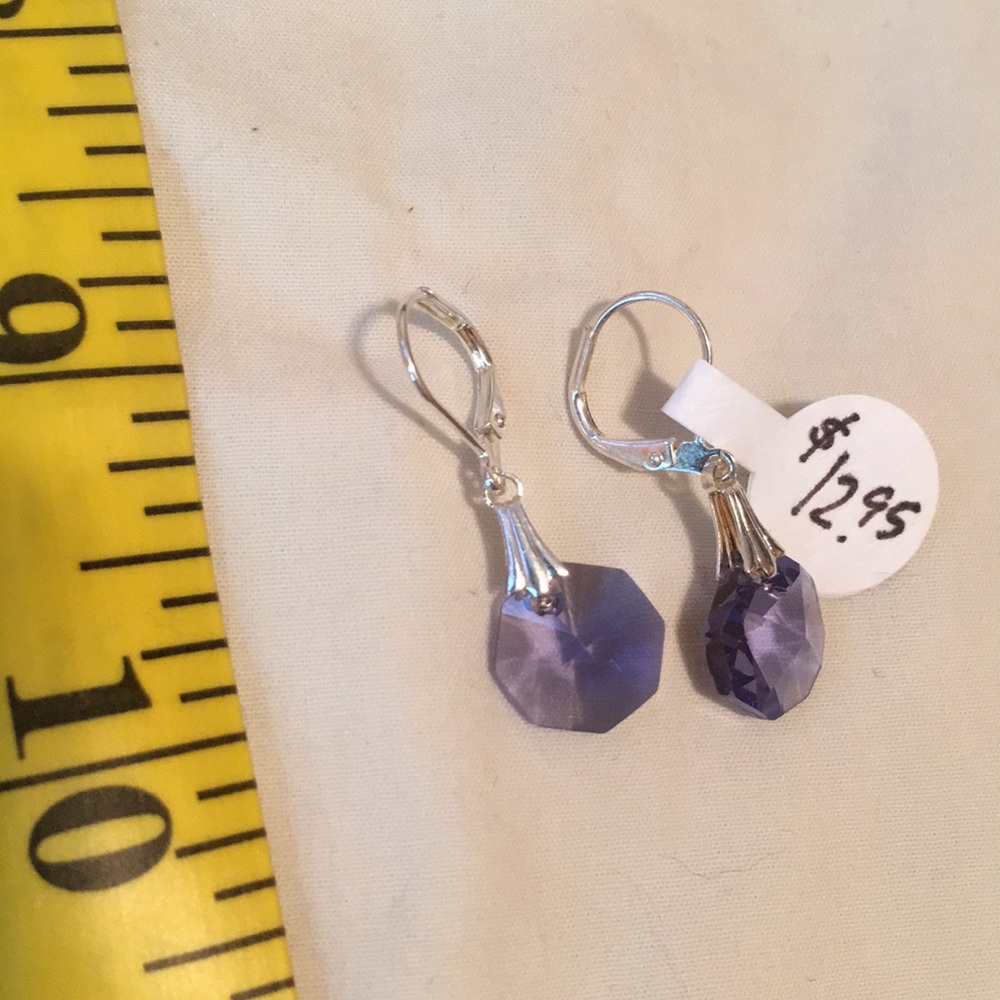 Octagon tanzanite color crystal earrings NWT